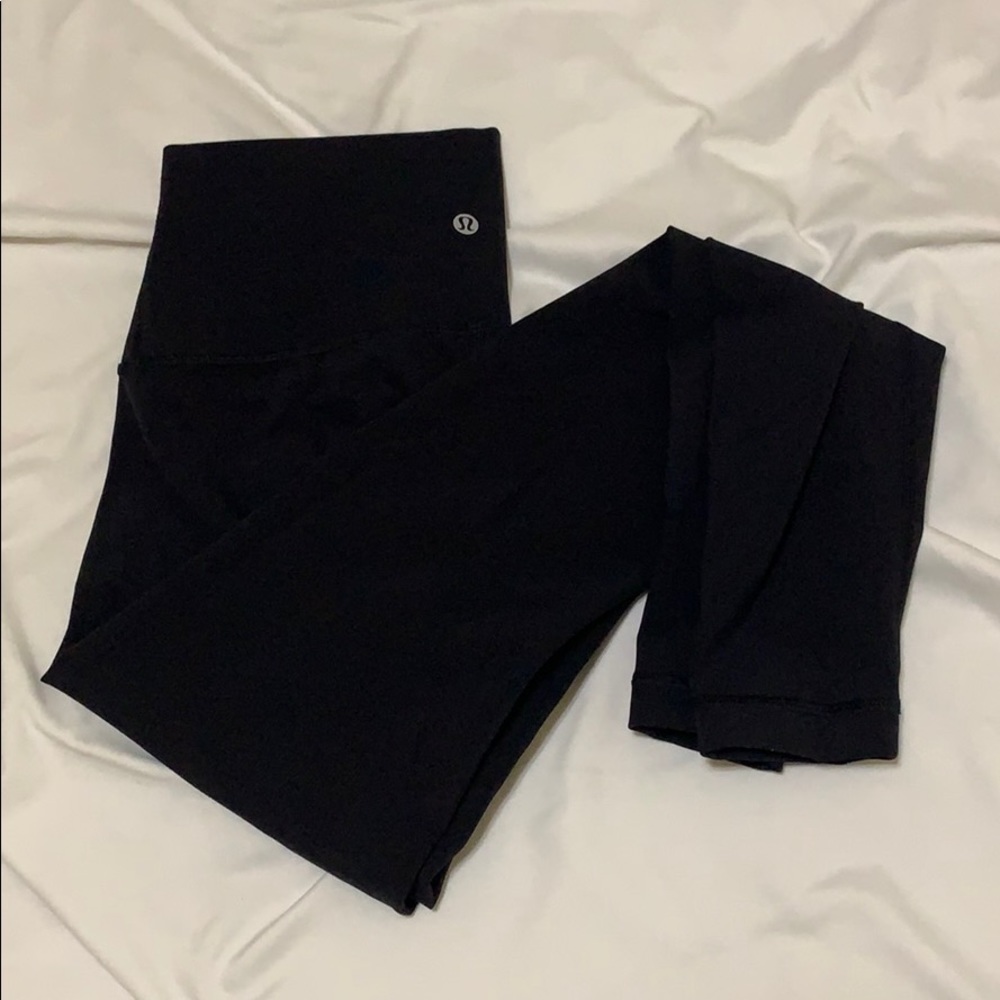 Lululemon Leggings Solid Black - image 1